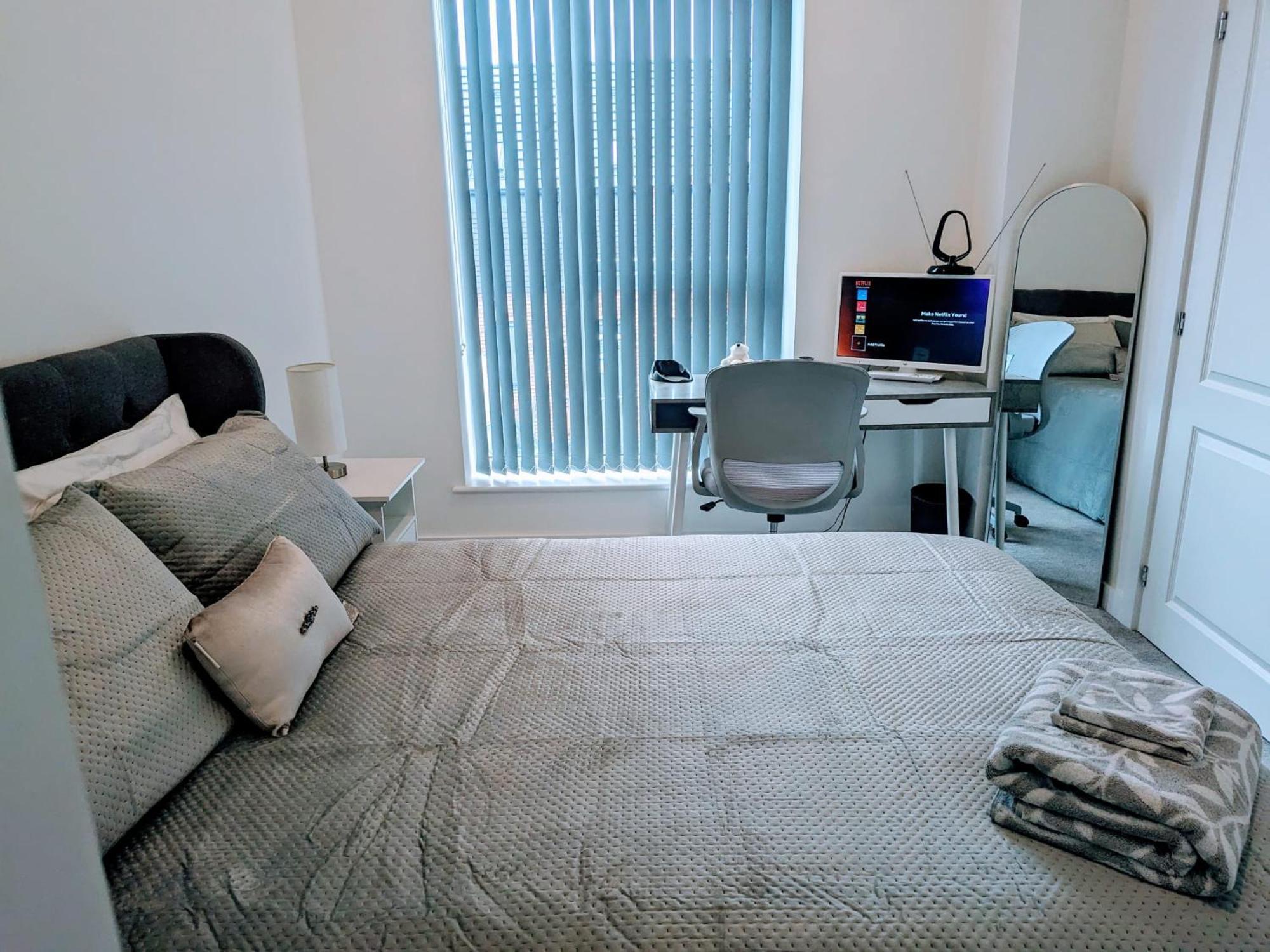 Contemporary Double Ensuite Room Birmingham Eksteriør bilde